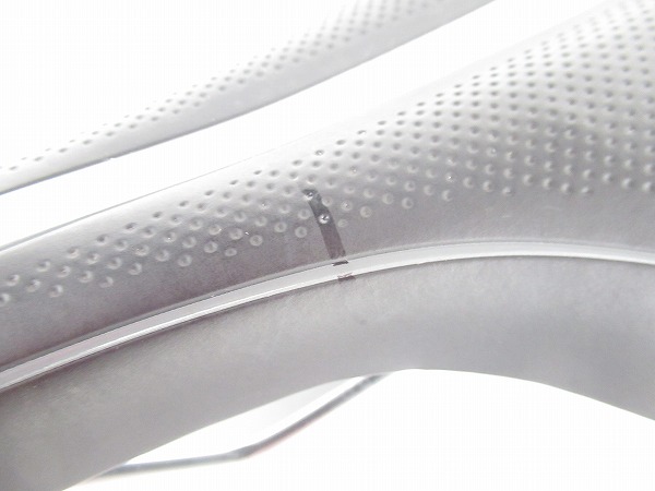 サドル　ブラック/グレー　スチールレール