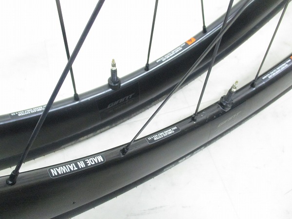 ホイール前後セット SLR1 36 DISC HOOKLESS 622x22c シマノフリー11s