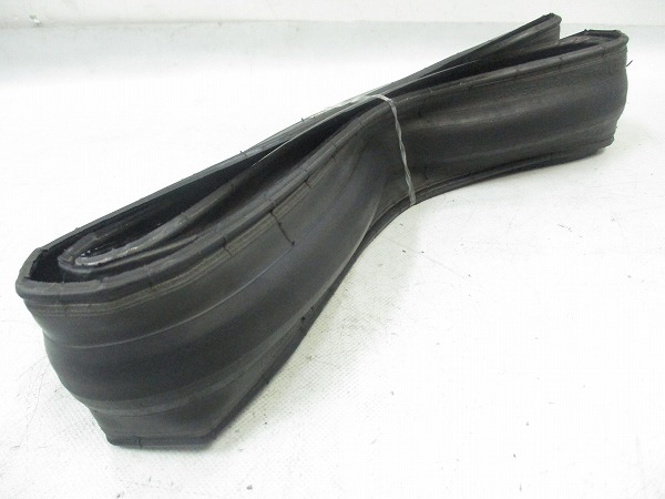 クリンチャータイヤ ZAFFIRO PRO Slick 700x23c