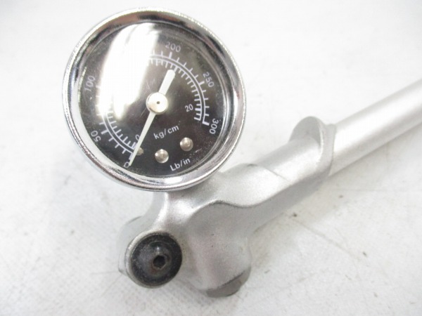 サスペンションポンプ Shock Pump 300psi 米式