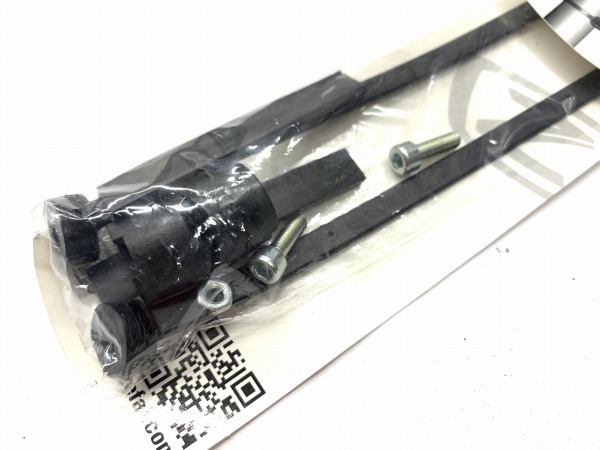 ボトルケージマウント GIZMO UNIVERSAL