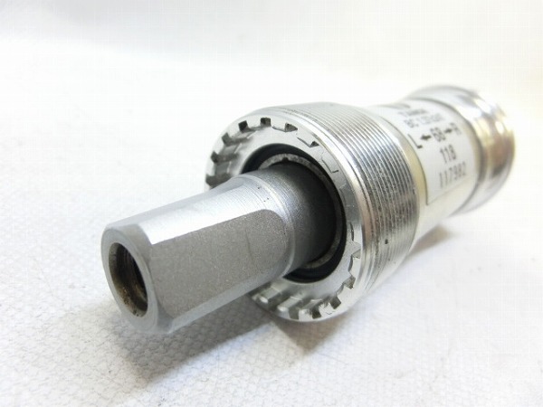 ボトムブラケット JIS/68mm/118mm/スクエア