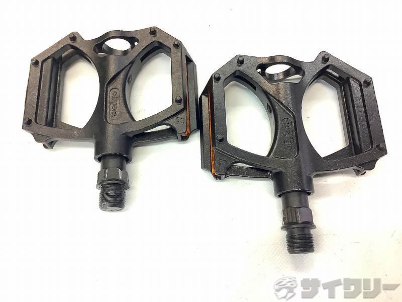 フラットペダル