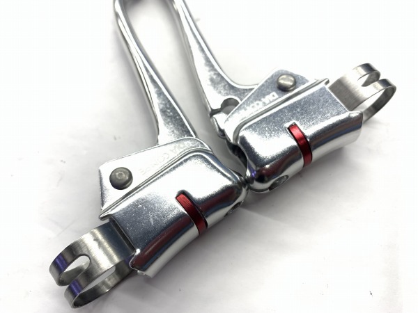 ブレーキレバー DC135 ※アウター受け欠品