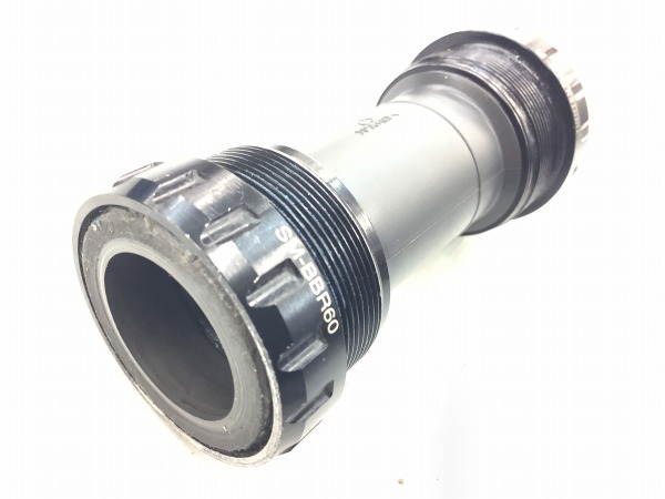 ボトムブラケット SM-BBR60 ITA 70mm