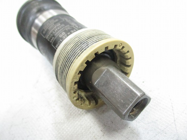 ボトムブラケット BB-UN26 JIS 68/110mm