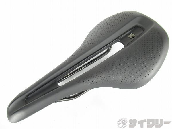 サドル Verse Elite ブラック