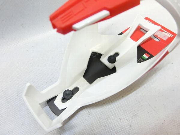 ボトルケージ Custom Race Plus ホワイト/レッド