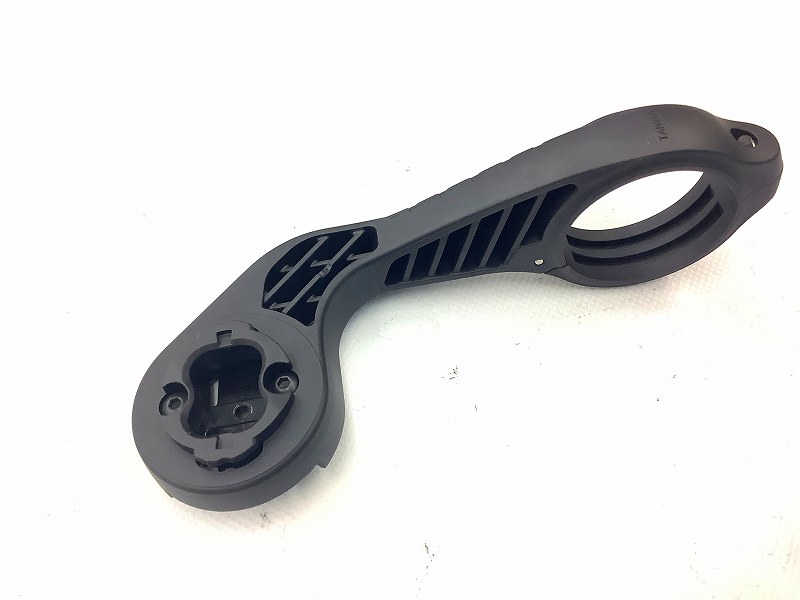 アウトフロントマウント