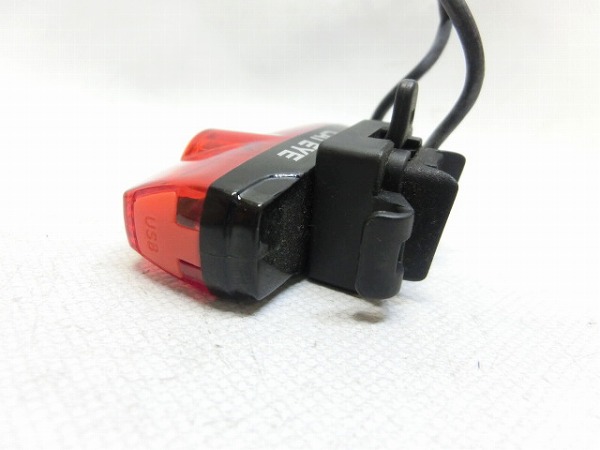 リアライト TL-LD635