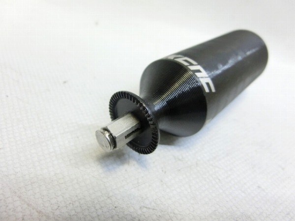 THROUGH AXLE LIGHT ADAPTER （スルーアクスルライトアダプター）