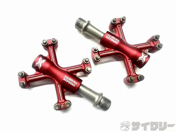 フラットペダル XCF05AC レッド