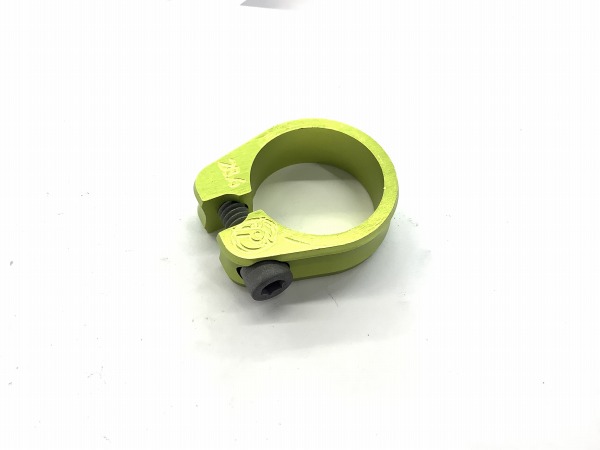 シートクランプ 28.6mm グリーン