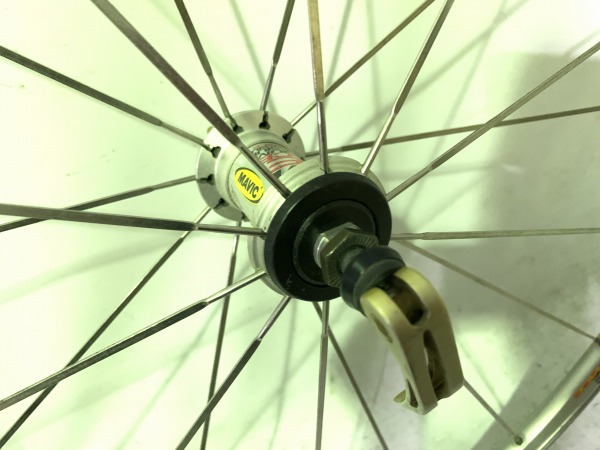 フロントホイール AKSIUM RACE