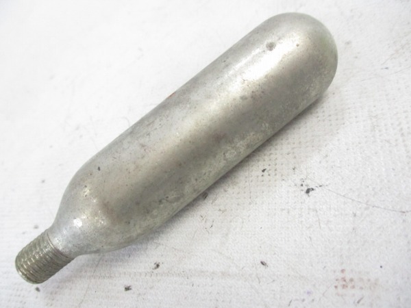 CO2カートリッジ 16g