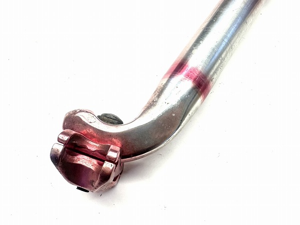 シートポスト 約300mm(実測）/31.6mm 色落ちあり