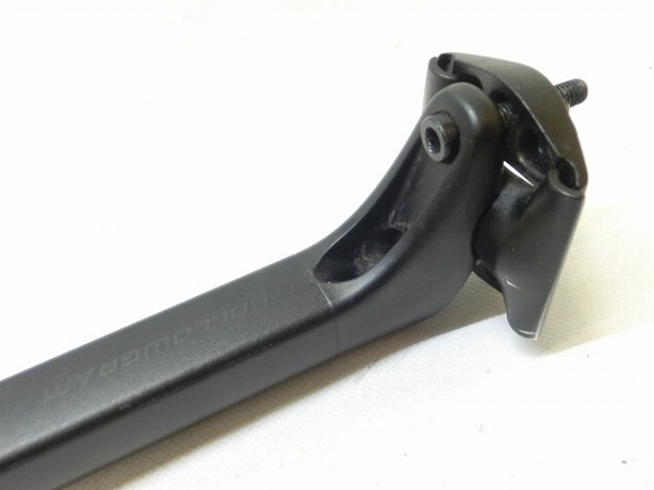 シートポスト Knot 330mm