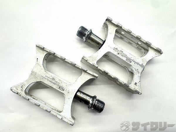 フラットペダル R119 ホワイト
