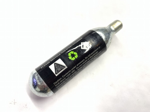 CO2ボンベ 16g ねじ切りタイプ