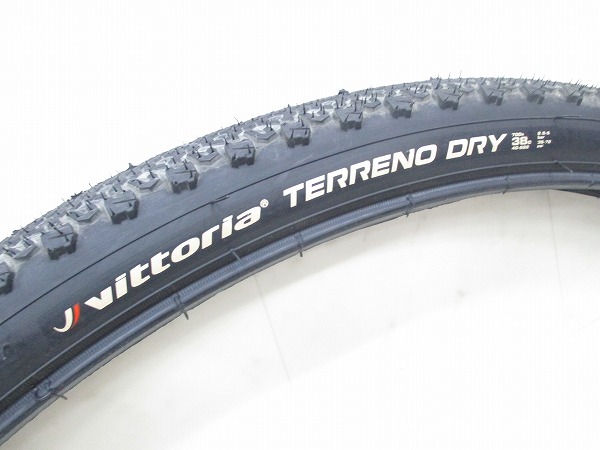 クリンチャータイヤ TERRENO DRY 700x38c