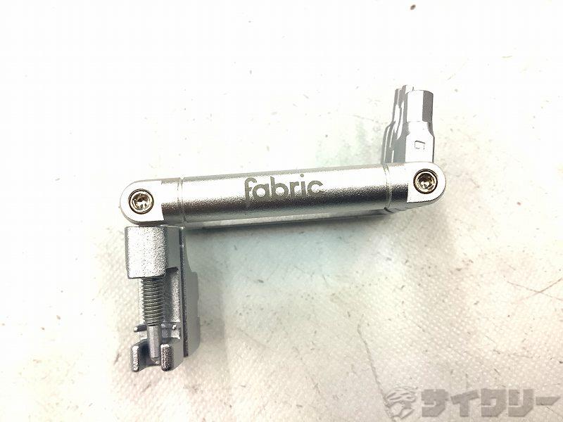 携帯工具 16IN1