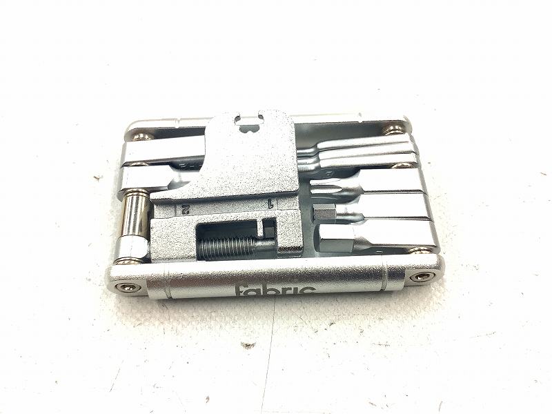 携帯工具 16IN1