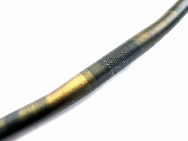 ハンドルバー 約540mm(実測）/25.4mm ブラック 日焼けあり