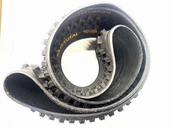 ブロックタイヤ KRYPTOTAL 29×2.4