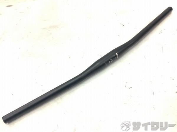 フラットバー ブラック 680/31.8㎜