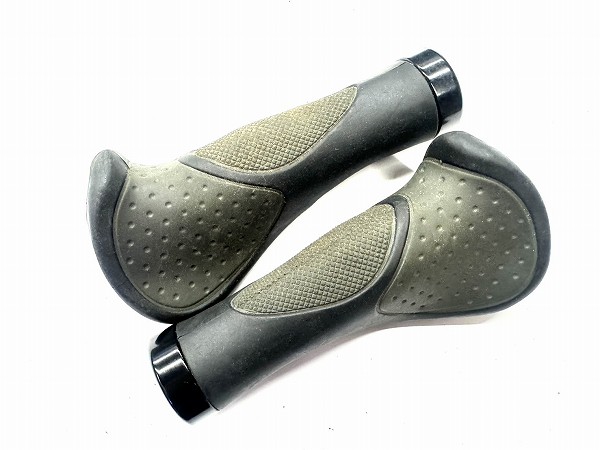 ロックオングリップ 約140mm(実測） 
