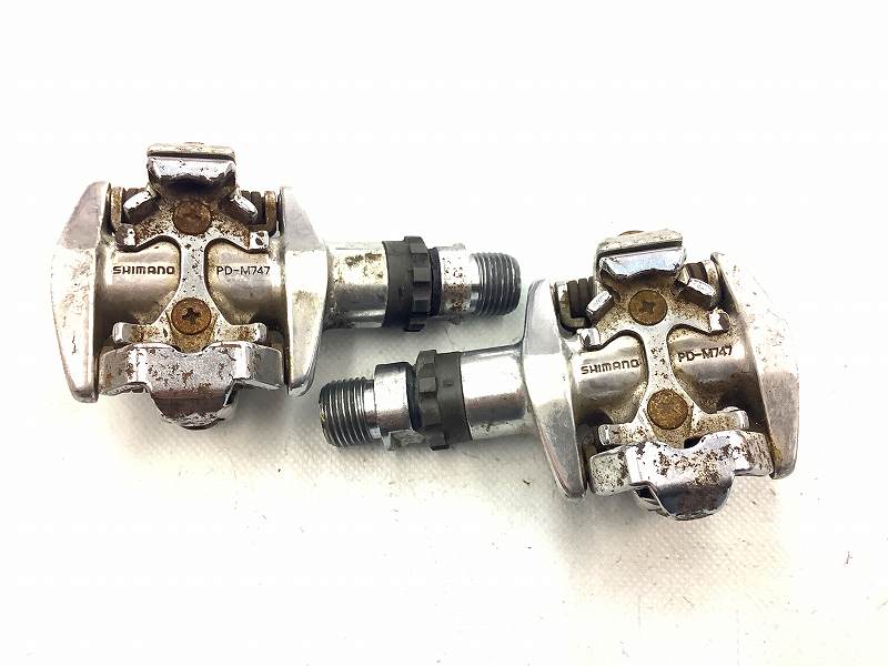 ビンディングペダル DEORE XT PD-M747 SPD