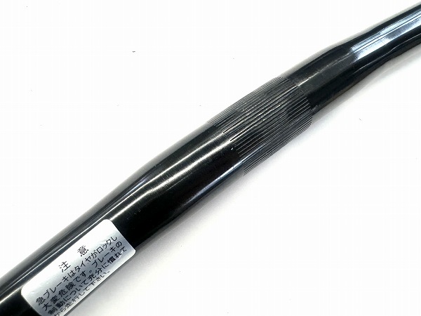 ハンドルバー 約520mm(実測）/25.4mm ブラック