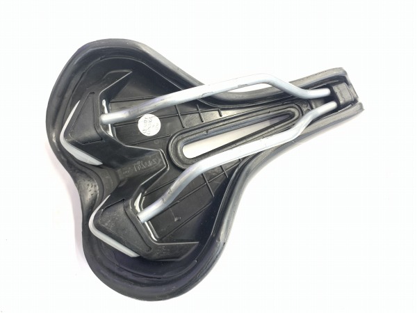 サドル SPORTOURER FEC ALLOYレール