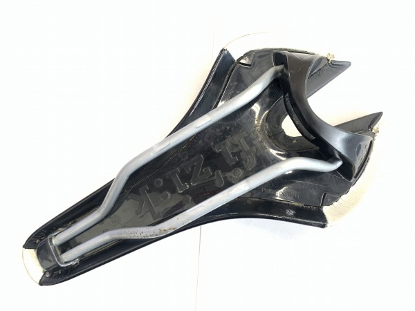 サドル ARDEA MANGANESEレール ※ICSキャップ欠品