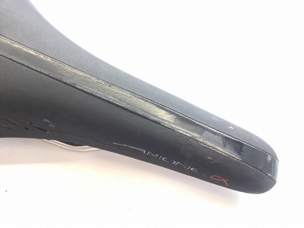 サドル ARIONE CX Kiumレール 欠品あり