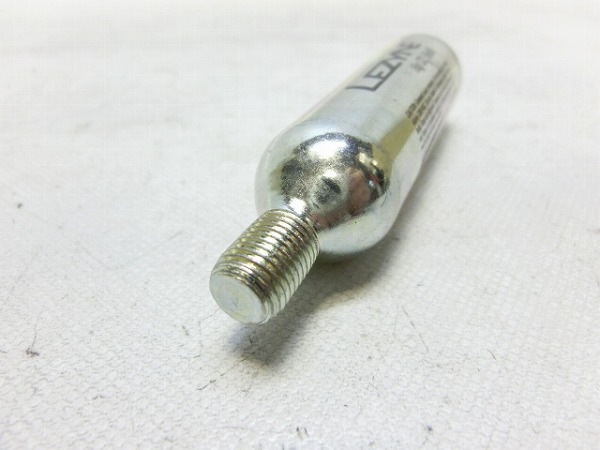 CO2ボンベ 16g