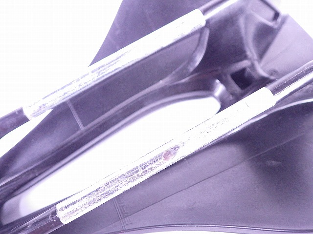 サドル BOOST スチールレール