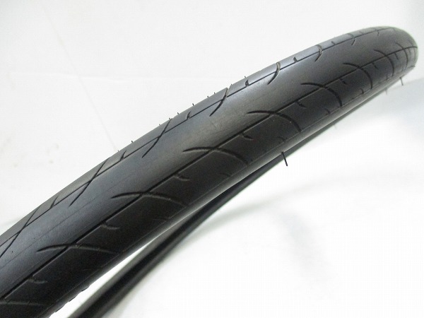 タイヤ 20x1.25（32-406）