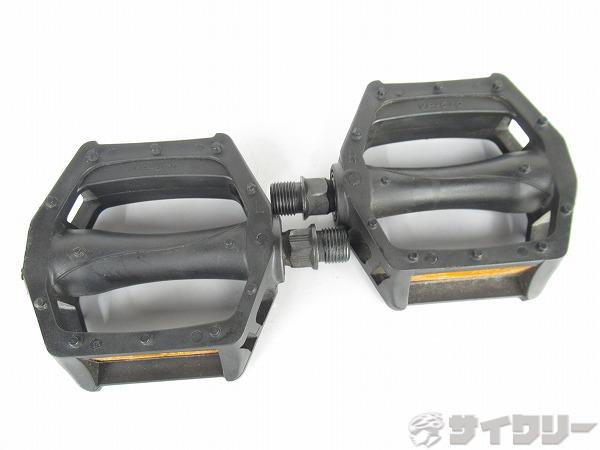 フラットペダル　VP-570　樹脂製　ブラック