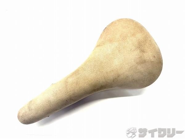 サドル TURBO スチールレール 破れあり