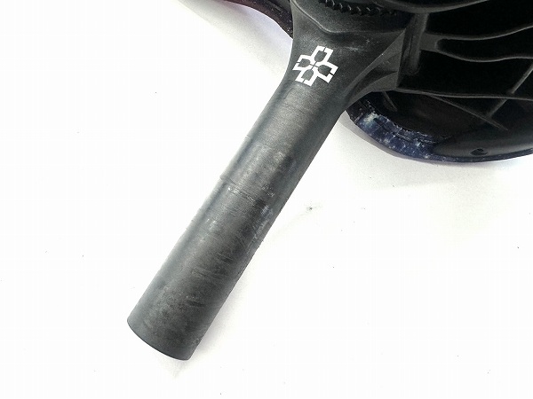 BMXサドル PIVOTAL