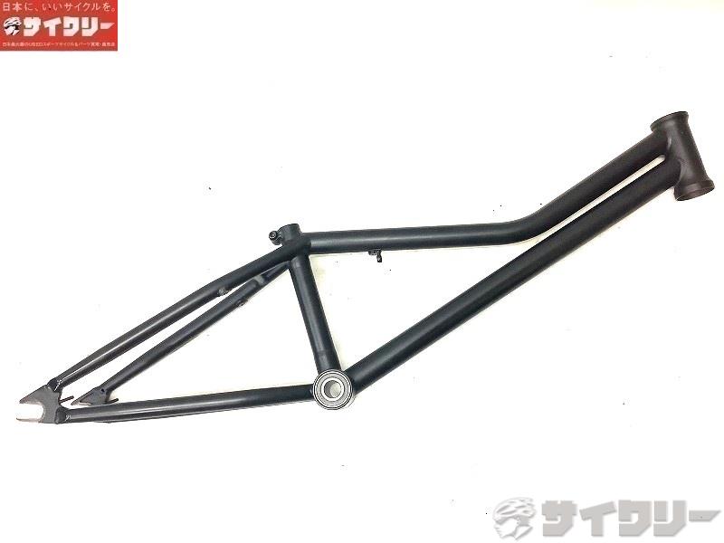 V-FRAME　Viki Gomezモデル