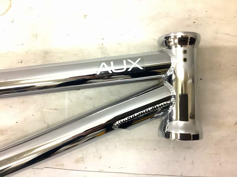 AUX
