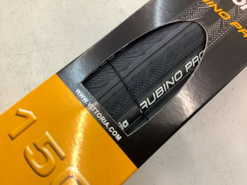 タイヤ RUBINO PRO 700x25c