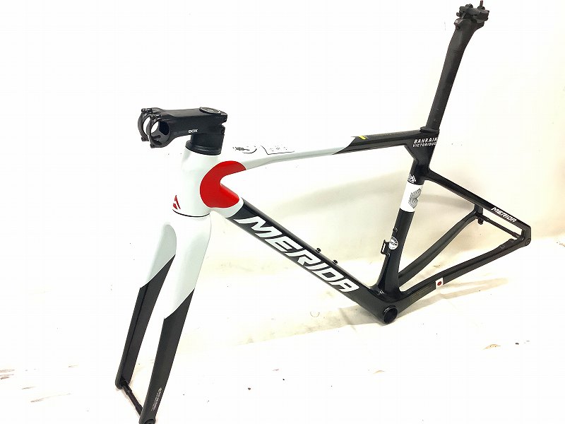 SCULTURA CF5  ナショナルチャンピオンカラー 新城幸也モデル
