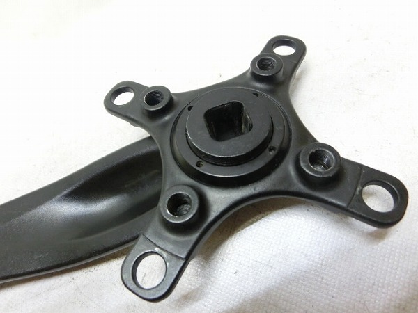 クランクアーム STRONGARM Ⅱ 175mm/PCD104-64