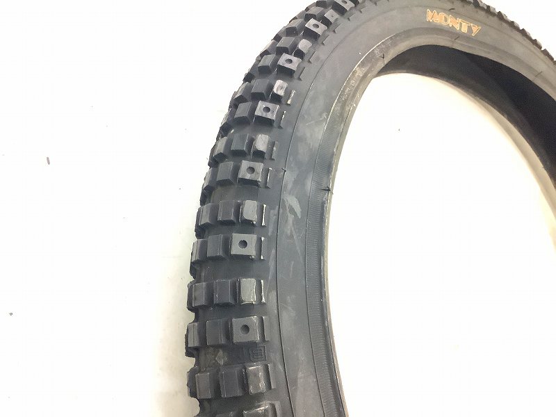 タイヤ 20X2.00