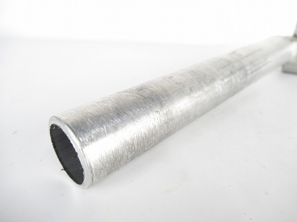 シートポスト　シルバー　28.6mm/約245mm　※カット済