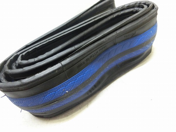 タイヤ RUBINO PRO 700×23 ブルー ※変色