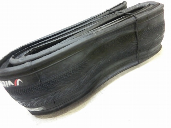タイヤ ZAFFIRO 700×23 ブラック